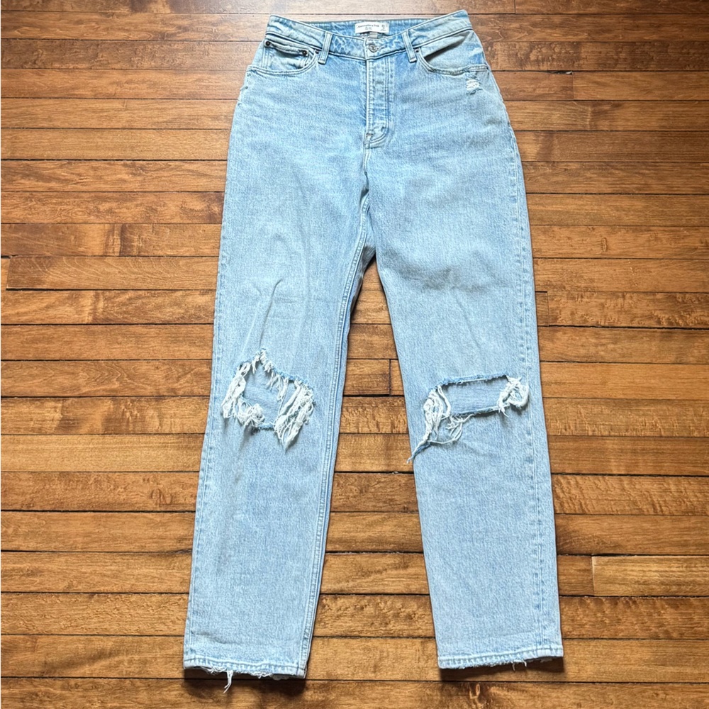 Abercrombie Curve Love The Dad High Rise Jean!